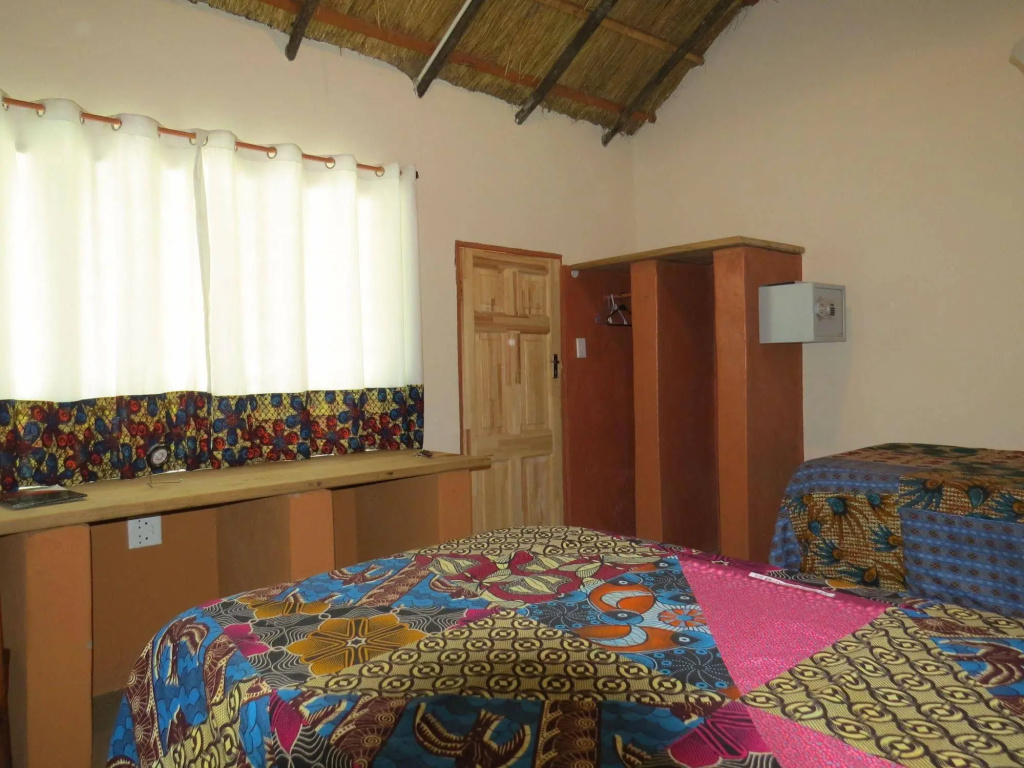 Croc Valley Camp
