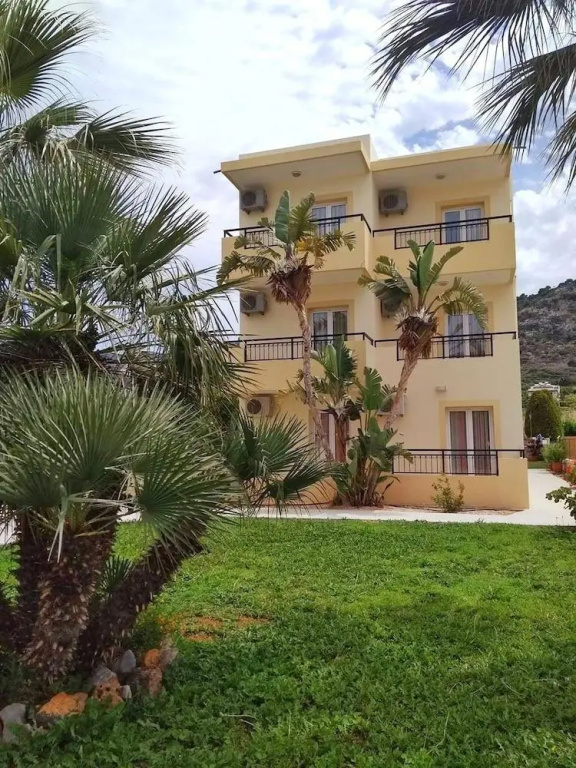Sinero Apts