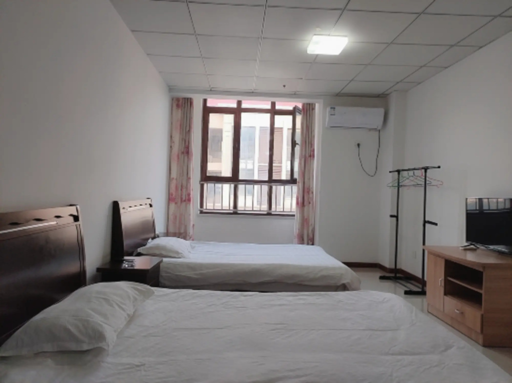 Lvdian Apartment