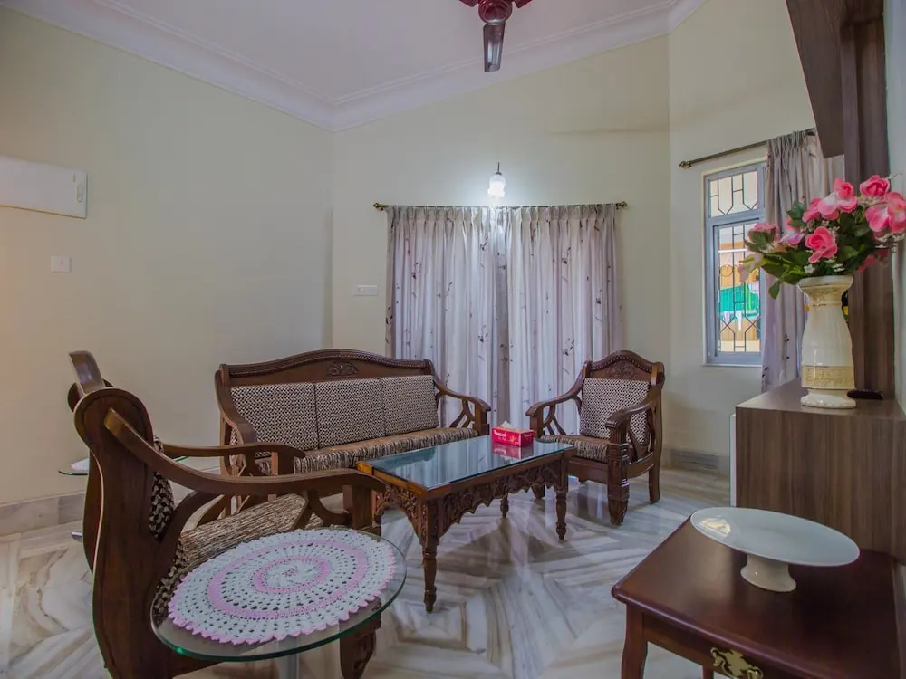 OYO 12866 Home Luxurious Stay Dabolim
