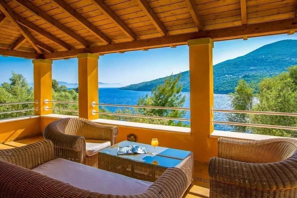 Villa Elpida