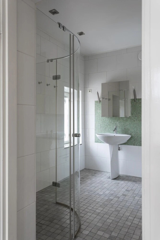 Grand luminous 150m2 2BR aptmnt in Eira