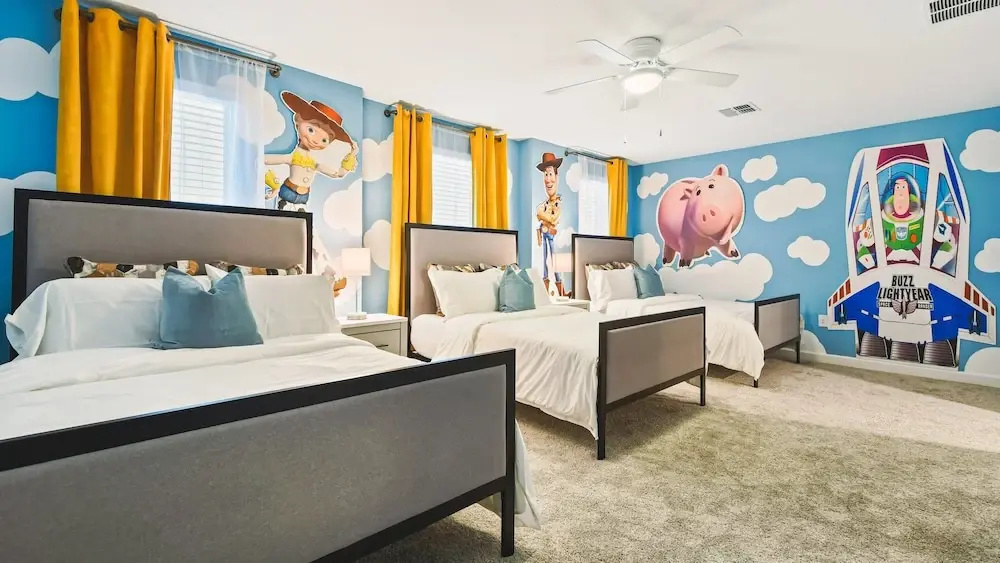 Storey Lake 9BR Lakeview Home Pool/SPA/Game Disney