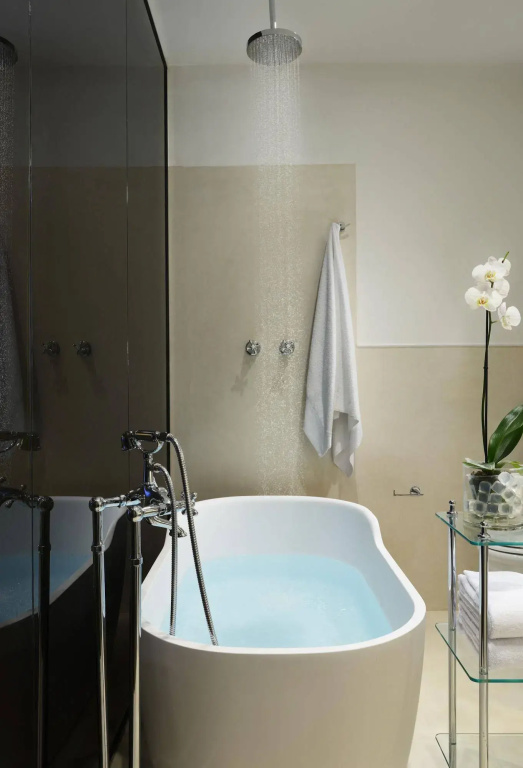 Gens Luxury Suites