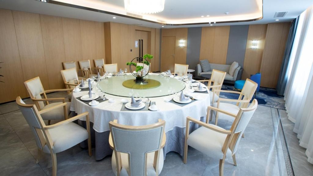 Holiday Inn Express Linyi West by IHG