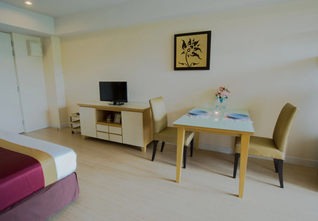 Sky Place Serviced Apartment