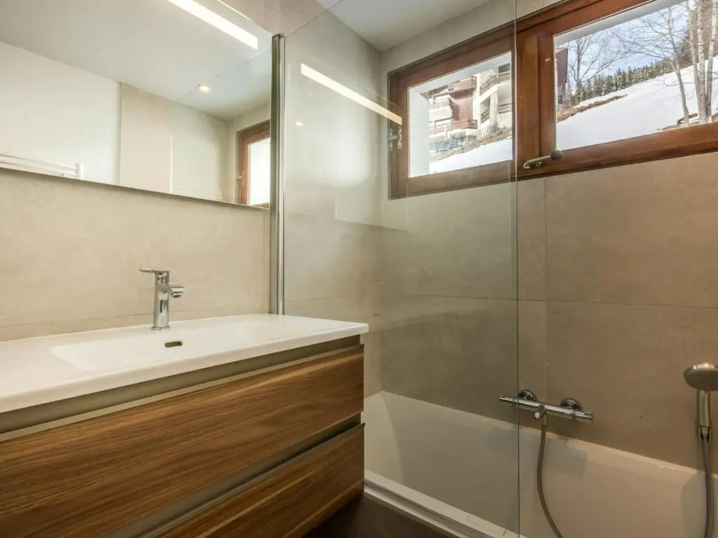 Appartement La Clusaz, 4 pièces, 8 personnes - FR-1-304-205