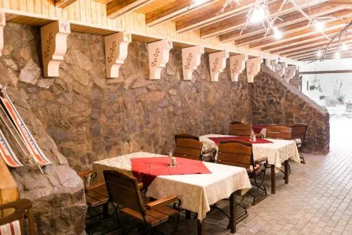 Hotel Perla Oltului