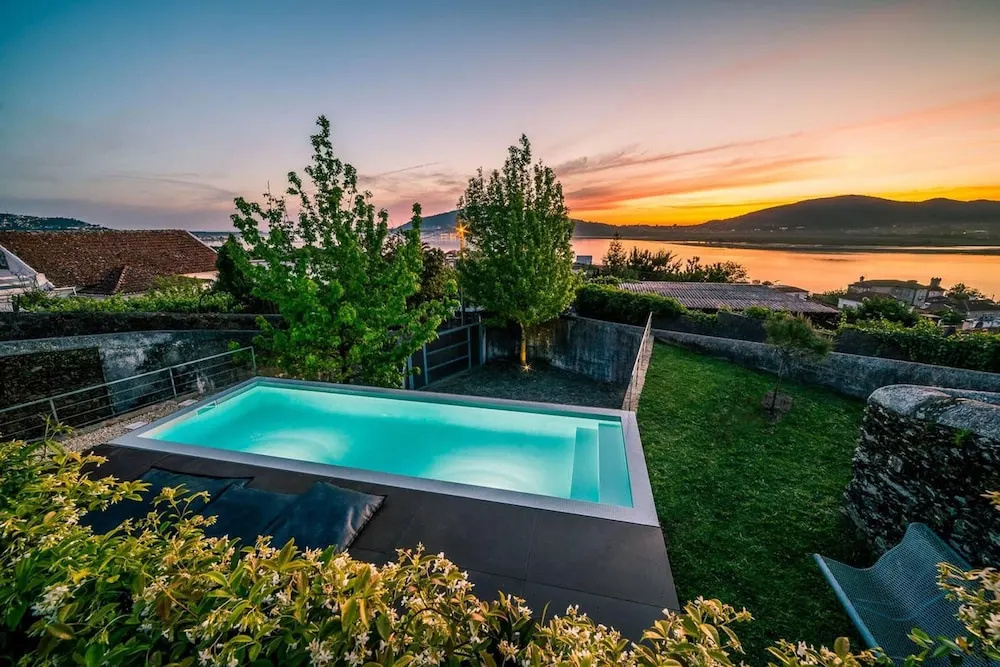 Villa With 2 Bedrooms in Seixas, With Wonderful sea View, Private Pool, Enclosed Garden - 8 km From the Beach