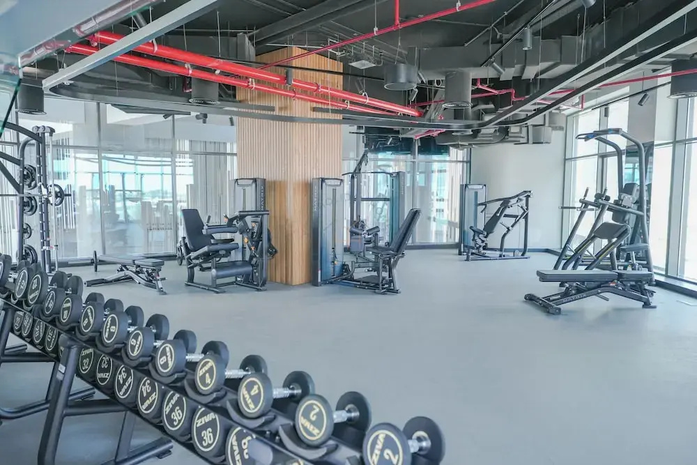 Urban Skyline City Comfort Studio