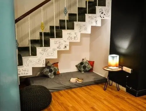 The Hood Co-Living Hostel