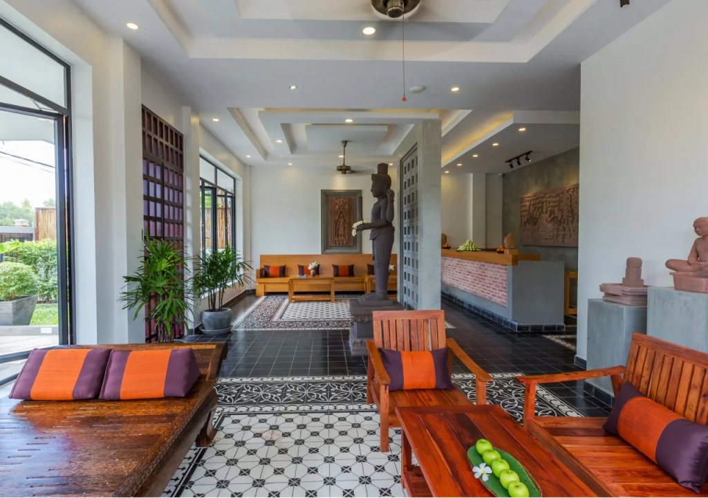 Silver Palms Residence