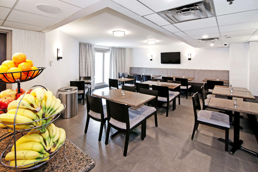Best Western Plus Banff International Lodge