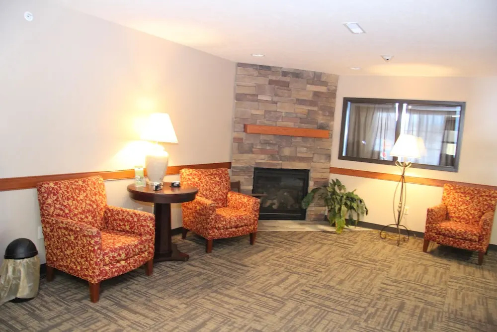 Green Acres Hotel