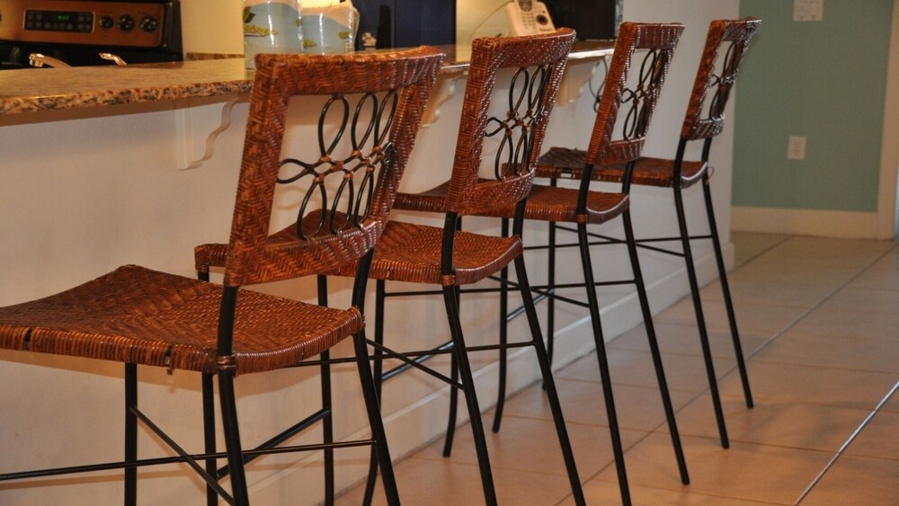 242 Bradenton Beach Club