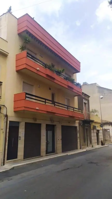 Morena House