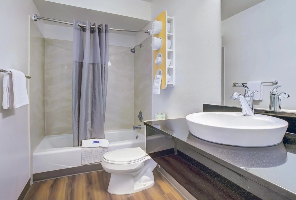 Motel 6-Coos Bay, OR