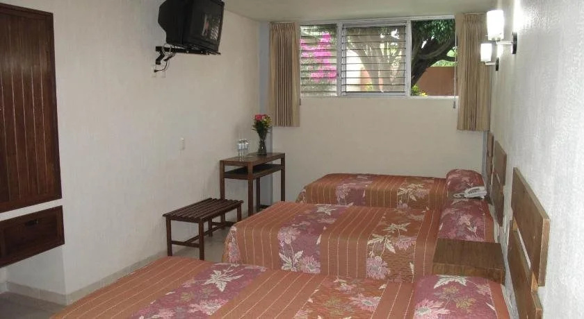 Laureles Hotel