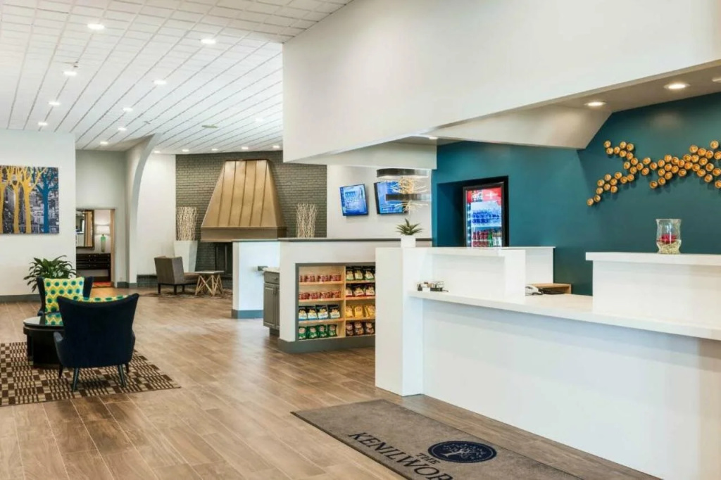 The Kenilworth Hotel - Airport West