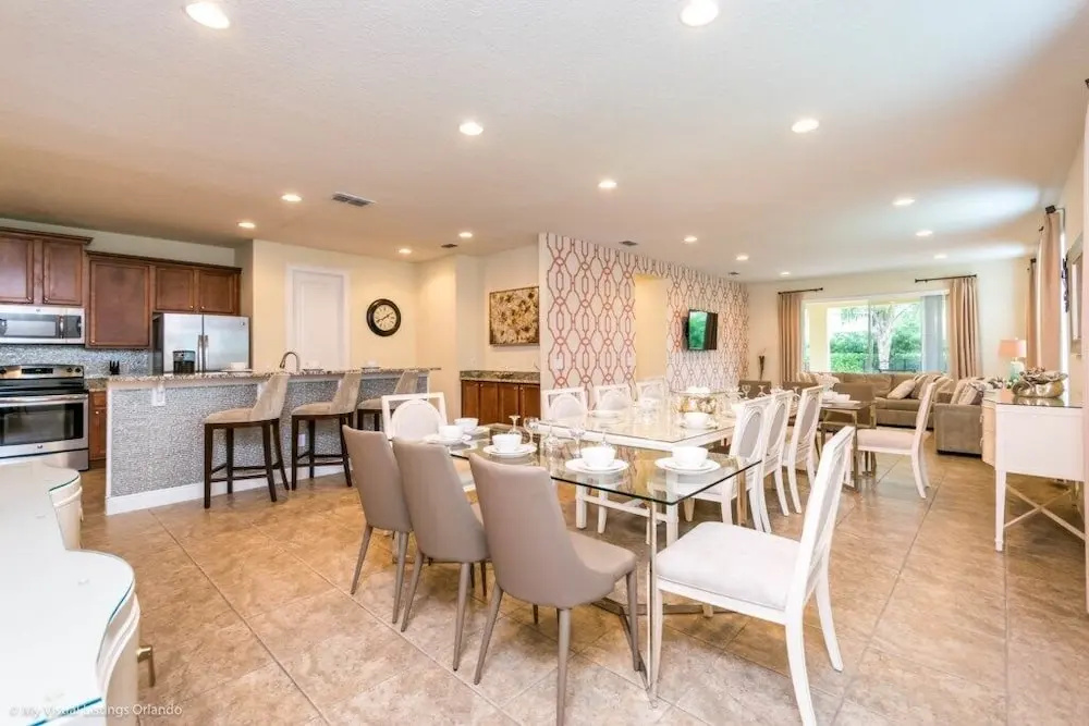 Ec129 - Frm1 - Em - 0816 - Clone 10 Bedroom Condo