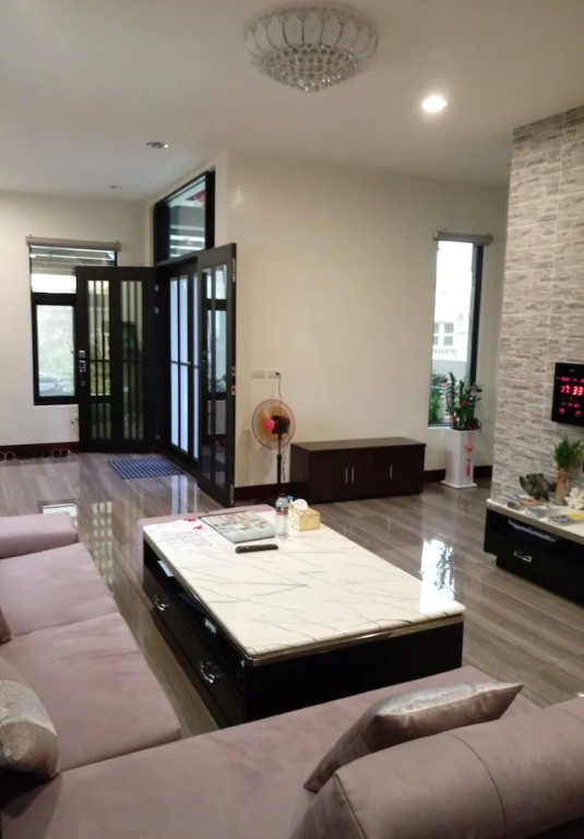 525B&B