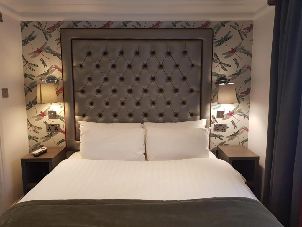 The Beverley Hotel London - Victoria