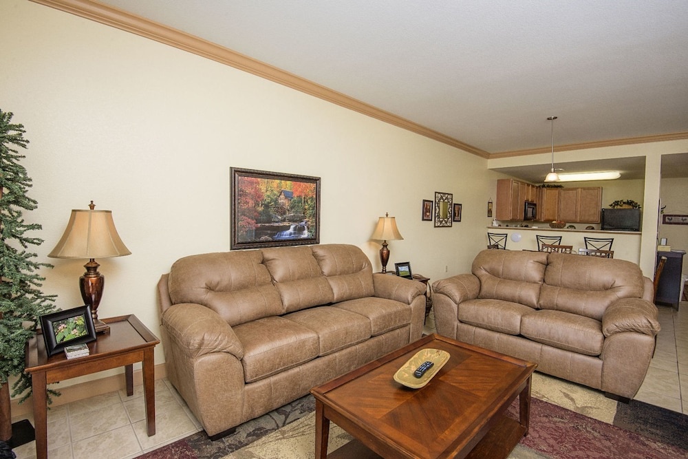 Mv5205 by Heritage Cabin Rentals