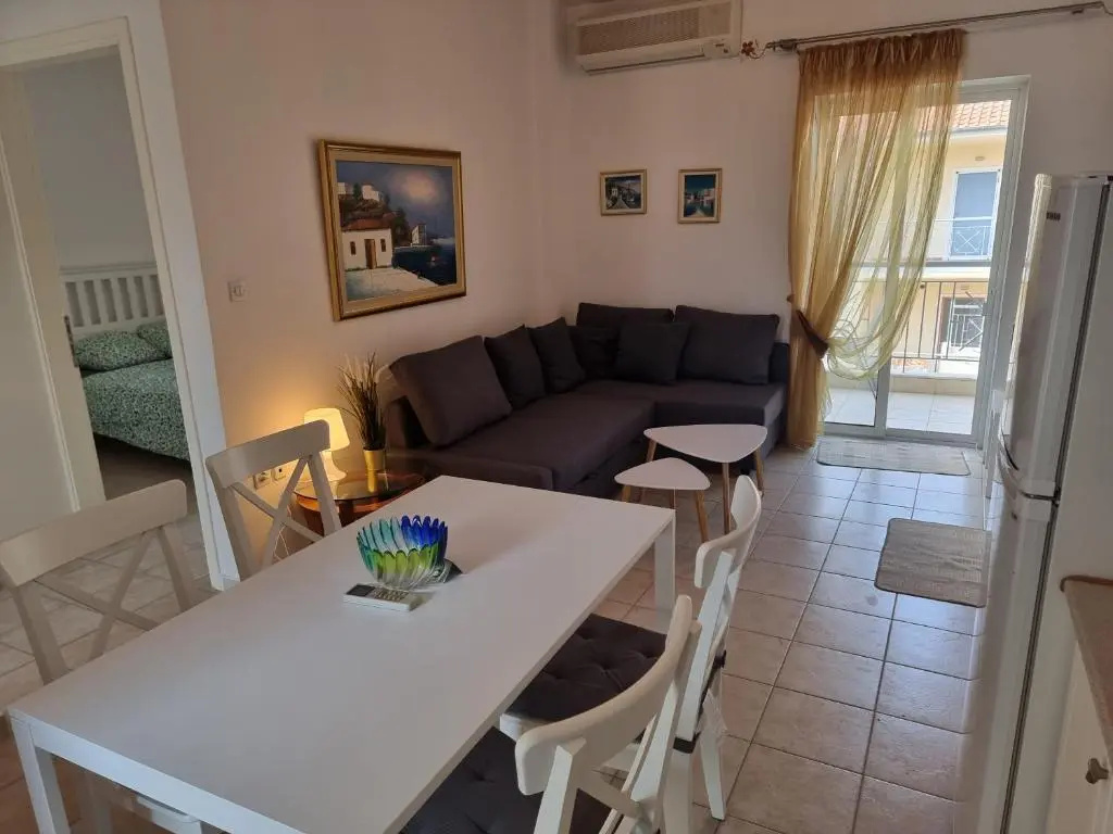 Lucas3 Lux Flogita apartment