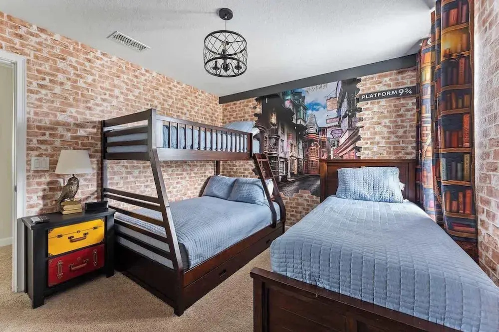 Themed 5 Bedrooms at Storey Lake