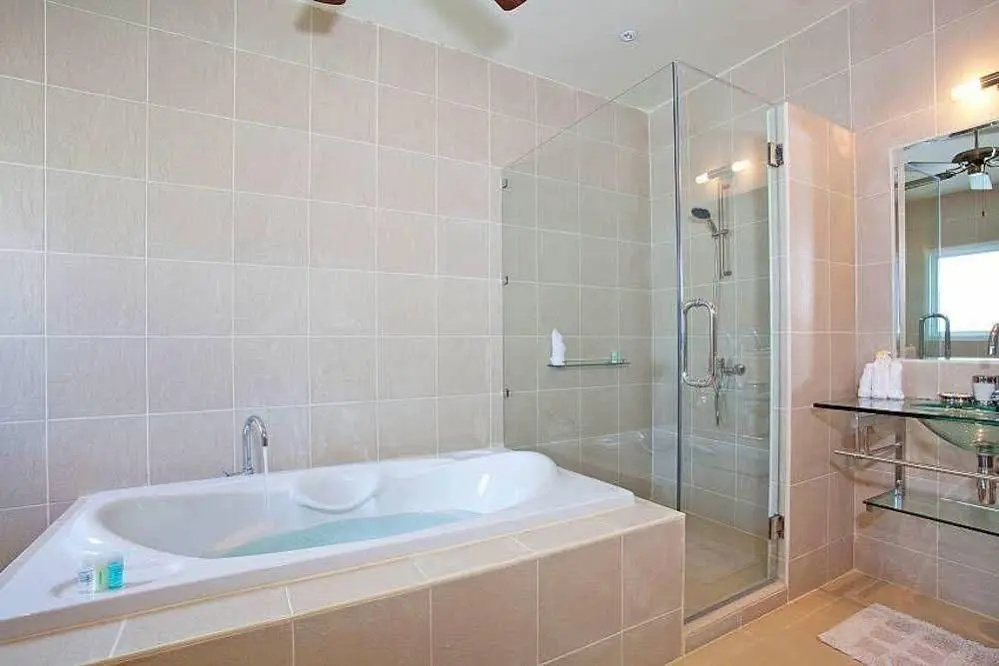 Villa Yok Kiao 6 Bed Staffed Property with Your Own Cook