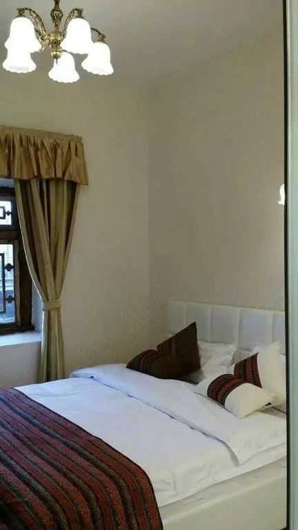 Qu Deng Ga Bu Business Hotel