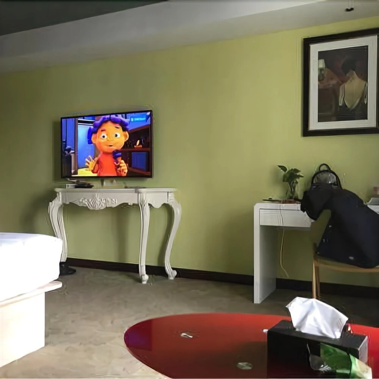 Youth Sunshine Hotel