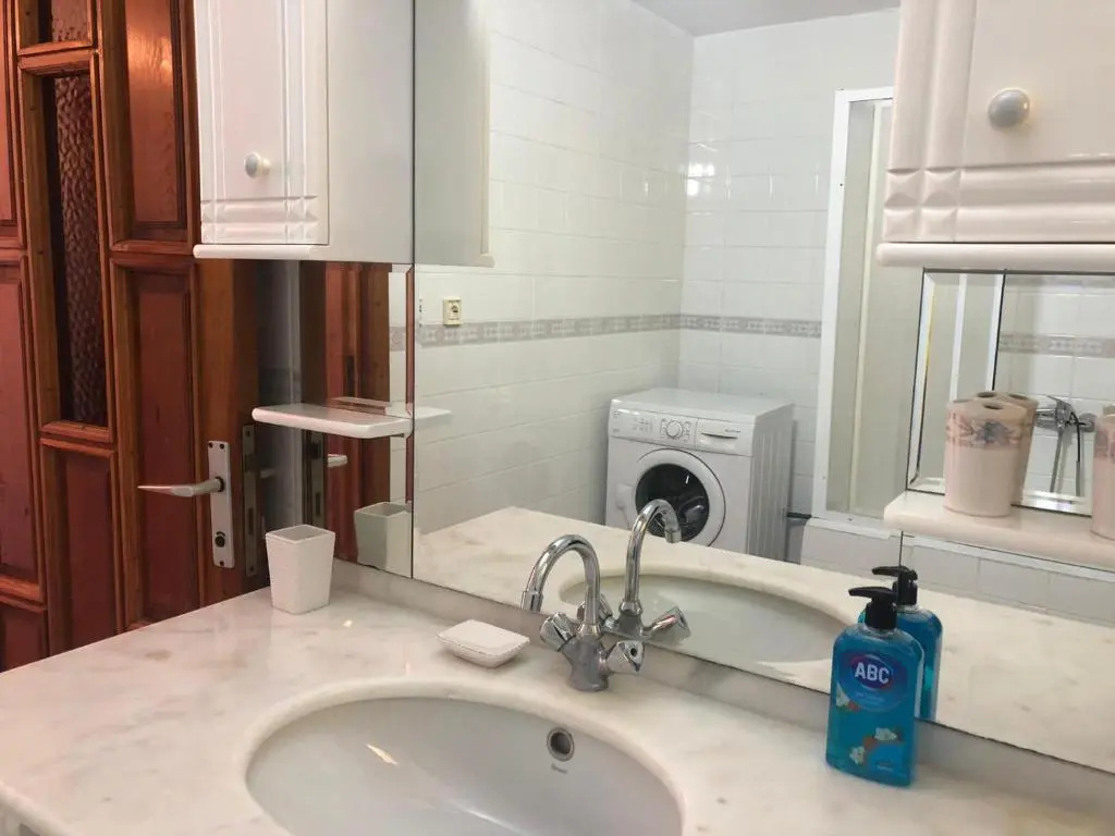 SEASİDE APARTMENT m and b house
