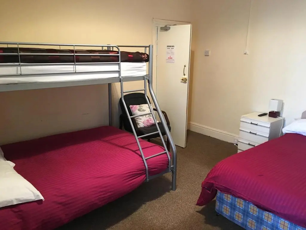 Crossways Hotel