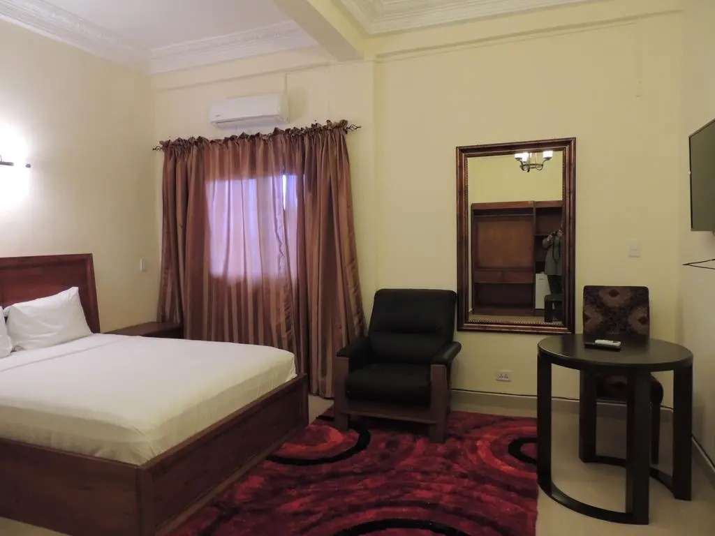 Bella Casa Hotel