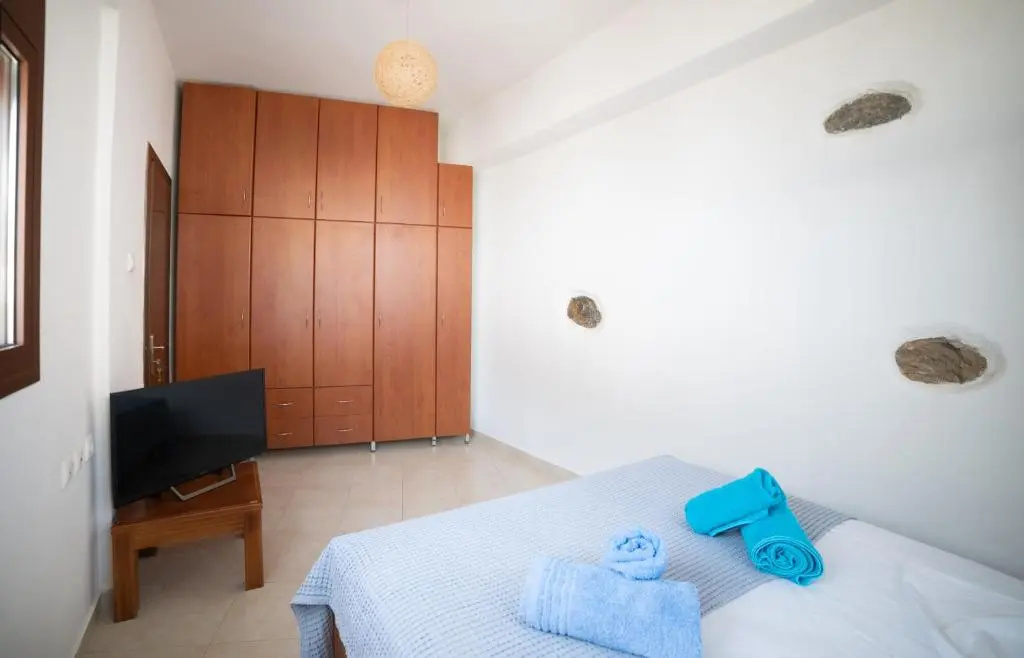 Armonia House 1 bedroom 3 guests bath tub & patio