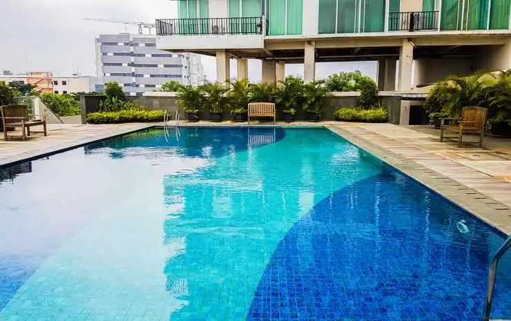 Good Studio at Tree Park Apartment By Travelio