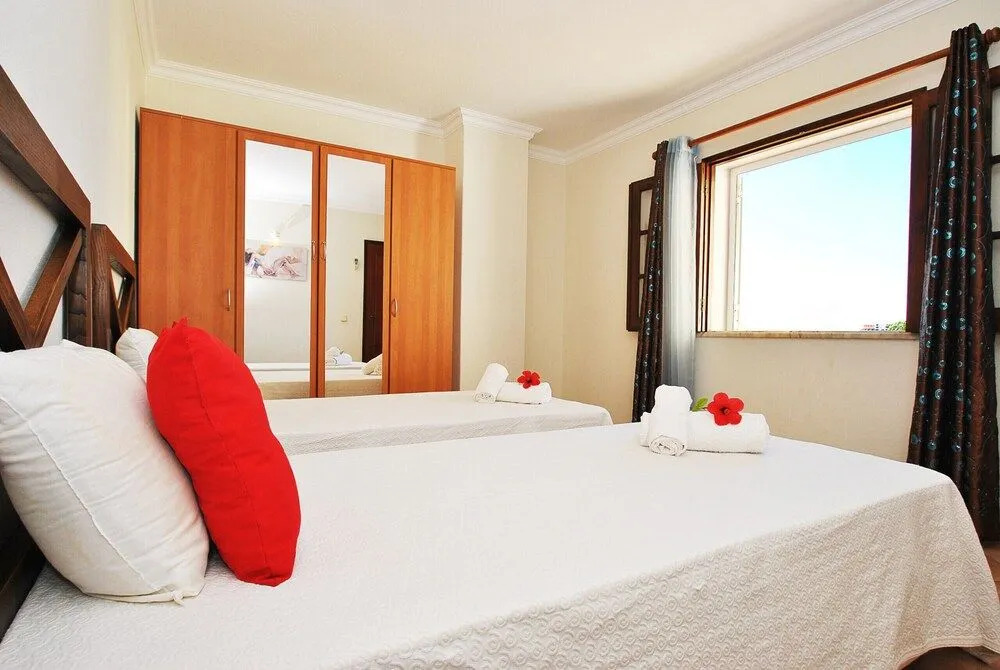 Villa Honolulu by Algarve Vacation