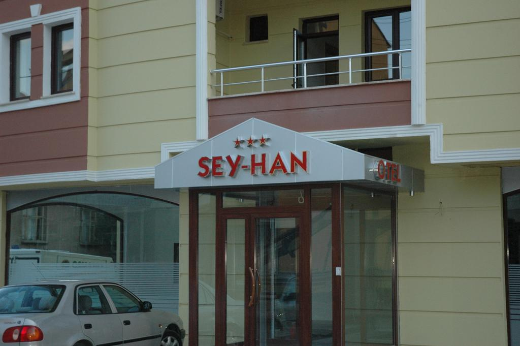 Sey-Han Otel ***