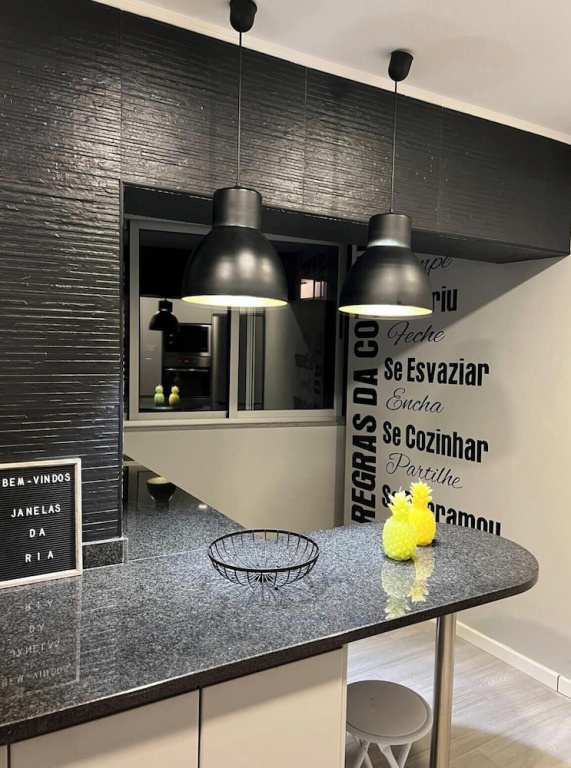 Faro Modern by Homing