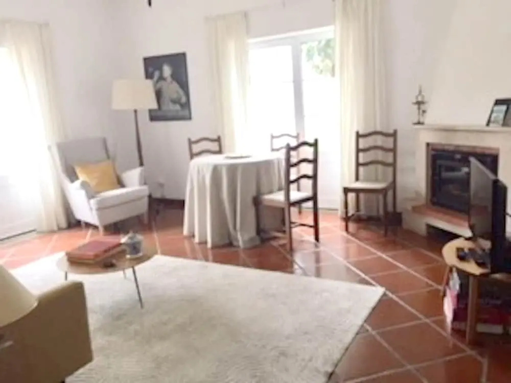 House With 5 Bedrooms in São Martinho do Porto, With Furnished Terrace and Wifi Near the Beach