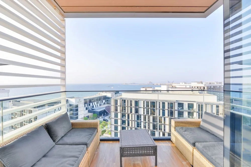 Luxury 2BR - Awesome Views - Ain Dubai
