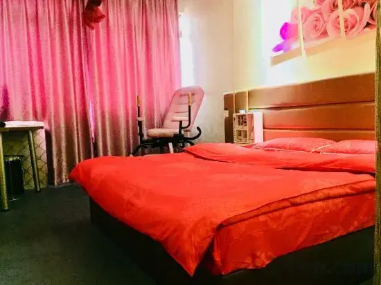 Jixiang Hotel (Nantong University Affiliated Hospital Branch)