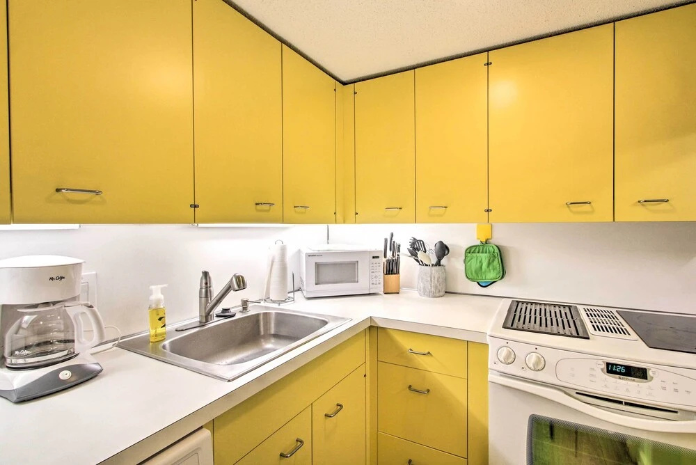 Lincoln Condo w/ Amenities + Shuttle to Loon!