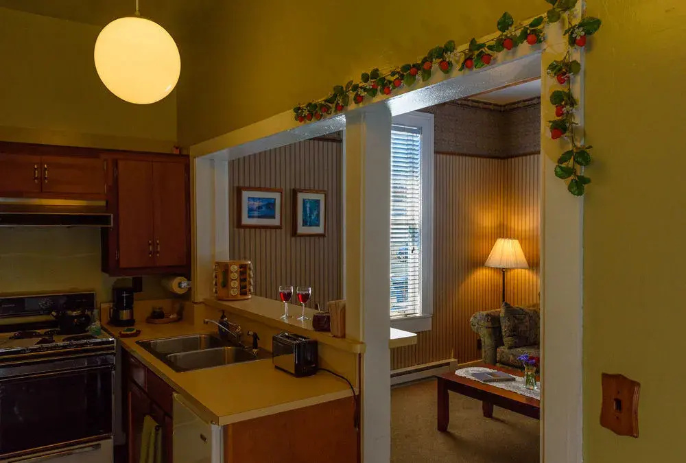 Nicholson House Inn