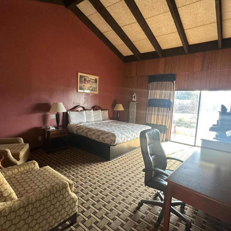 Americas Best Value Inn Franklin