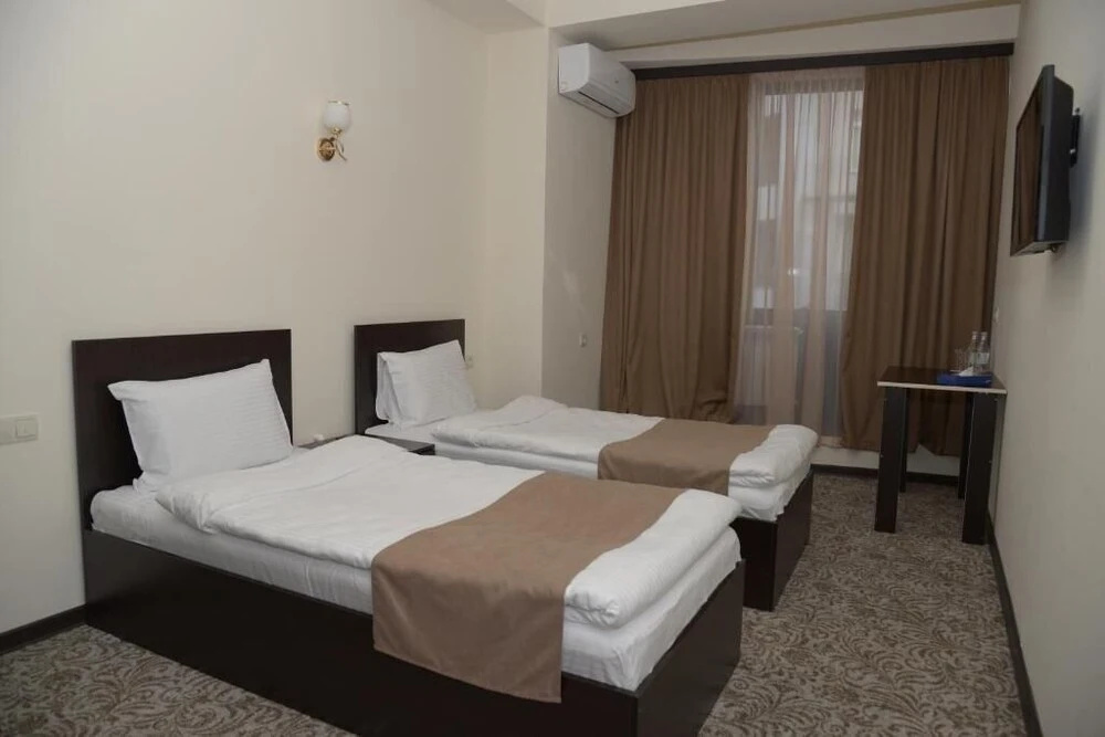 Yerevan Centre Hotel