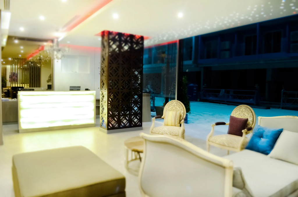 Mirage Express Patong Phuket Hotel