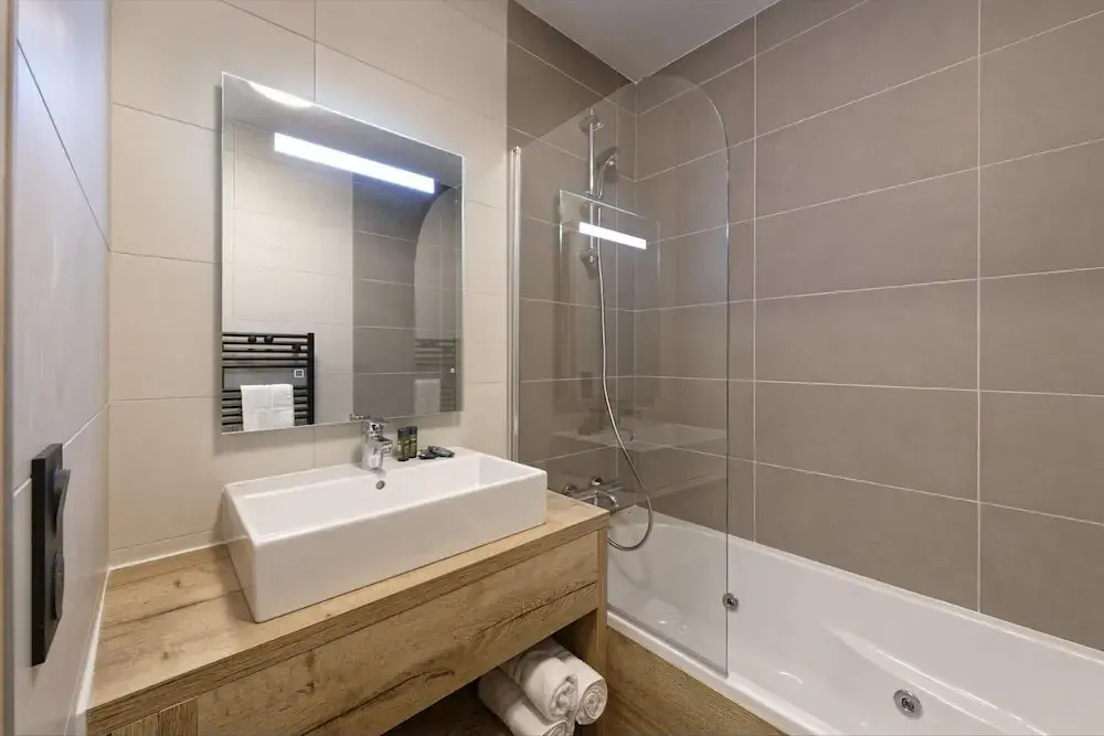 Apartment in Samoens With Spa and Pool