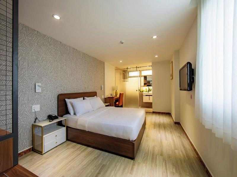 Lanura Saigon Boutique Hotel